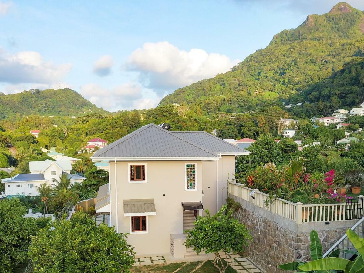Whispering Palms Apartman Bel Ombre Kültér fotó